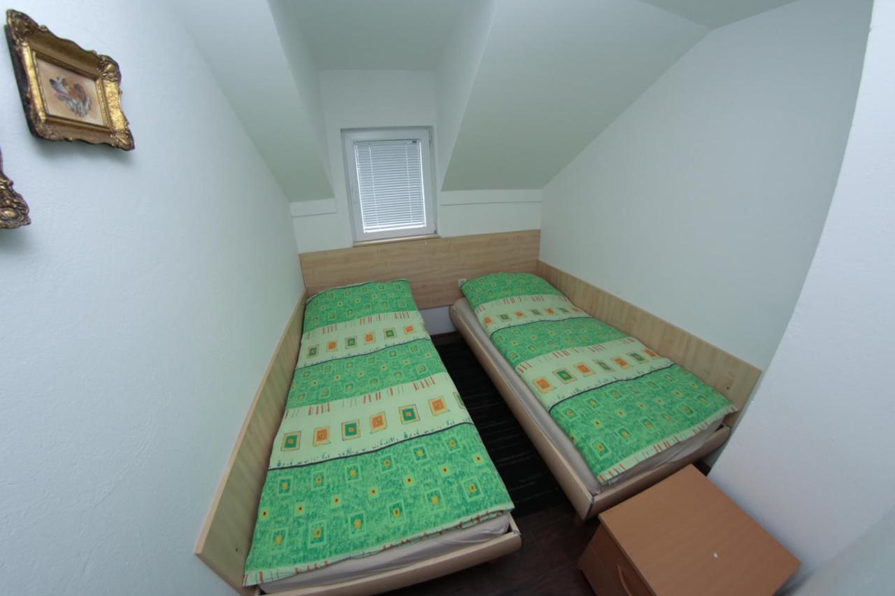Chalets & Rooms Carda Sebesfok Bezdan Екстериор снимка