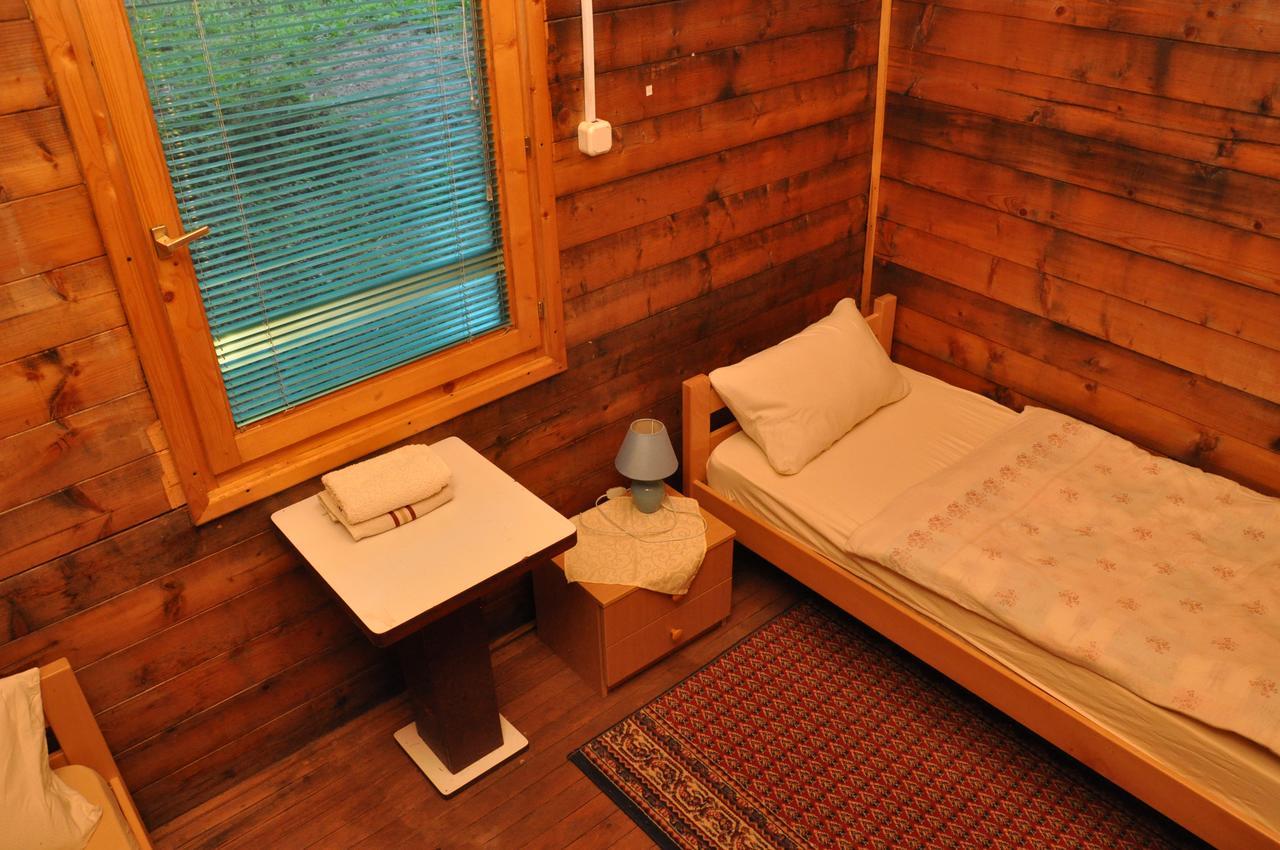 Chalets & Rooms Carda Sebesfok Bezdan Екстериор снимка